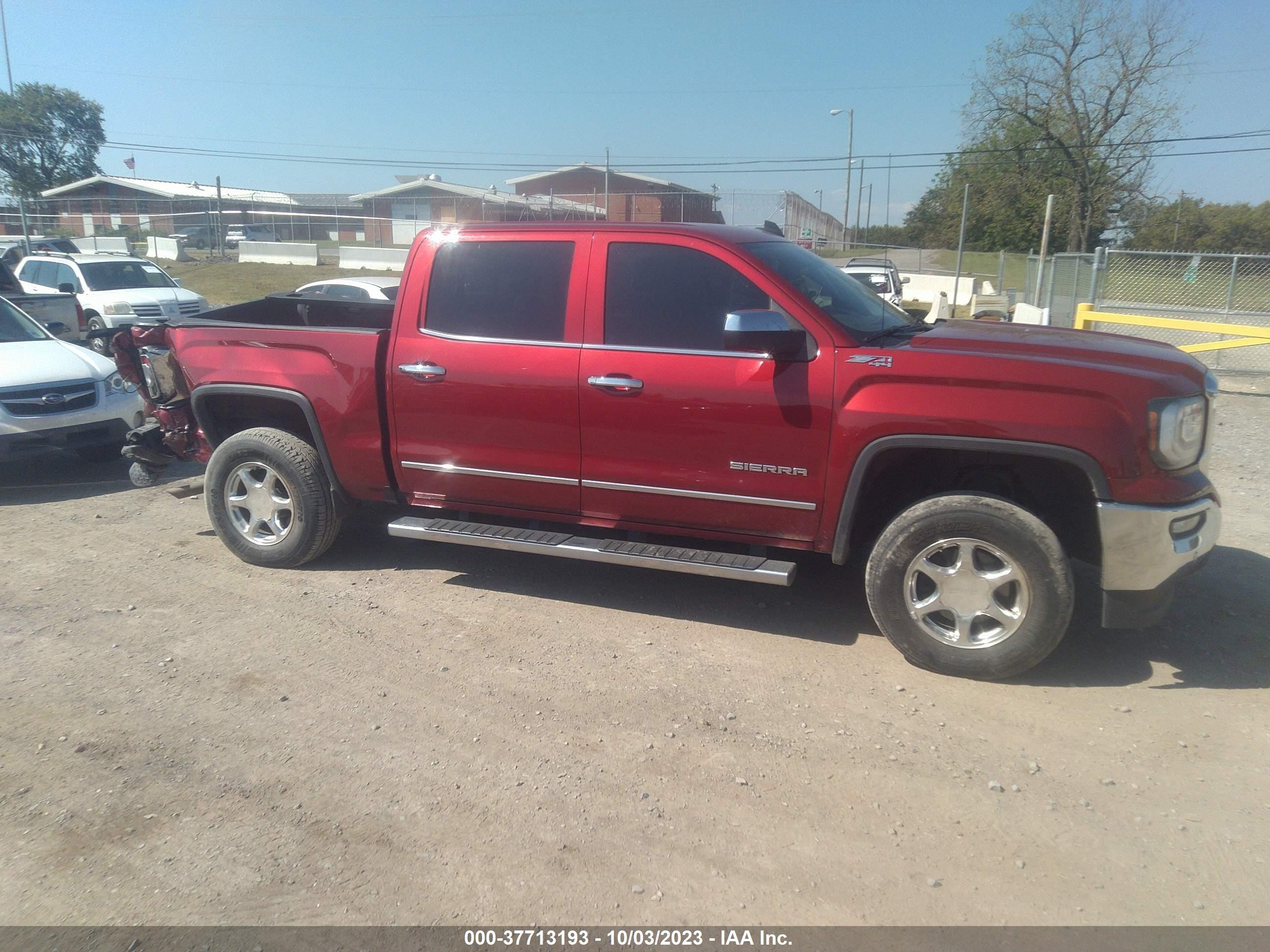 Photo 12 VIN: 3GTU2NEC9JG594774 - GMC SIERRA 