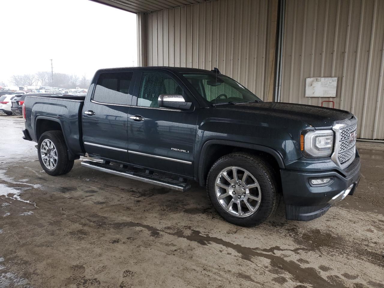 Photo 3 VIN: 3GTU2PEC0JG249595 - GMC SIERRA 