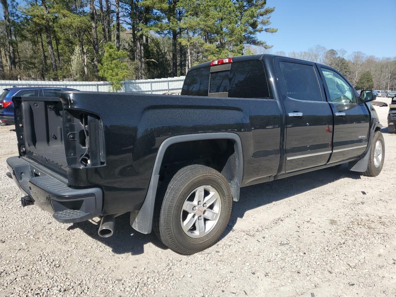 Photo 2 VIN: 3GTU2PEC7GG263373 - GMC SIERRA 