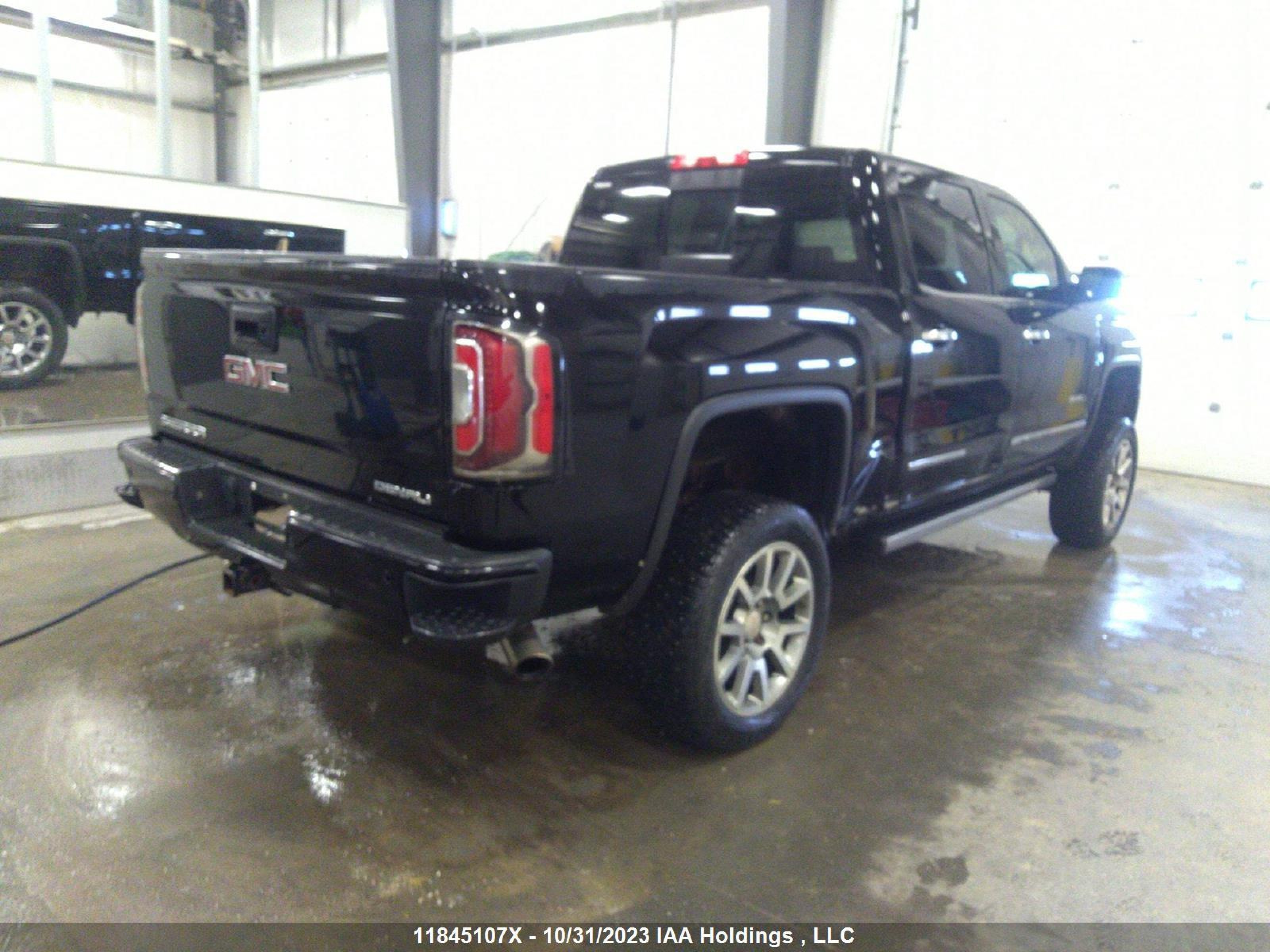 Photo 3 VIN: 3GTU2PEC9GG132428 - GMC SIERRA 