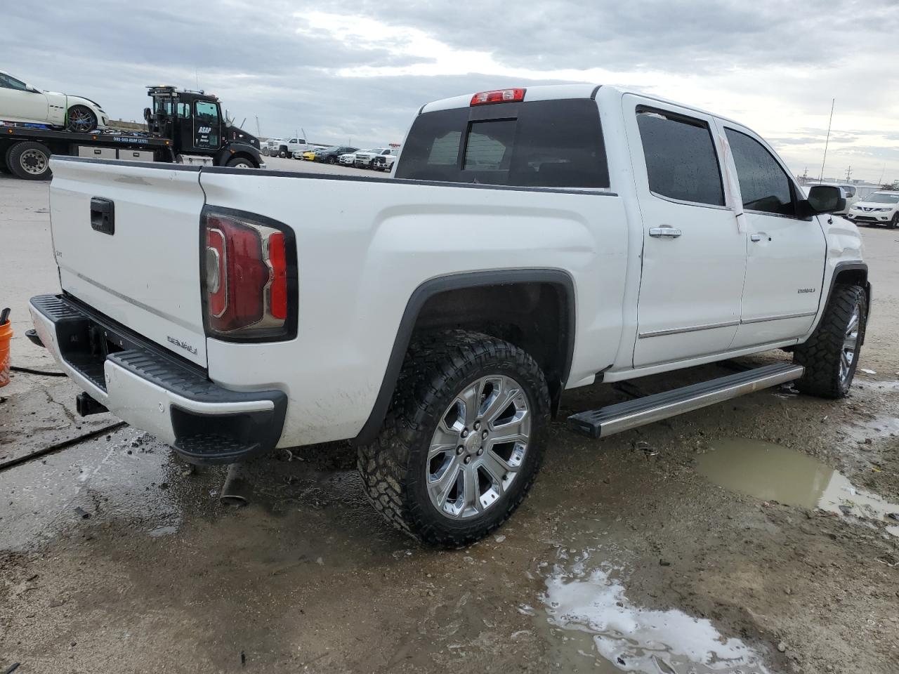 Photo 2 VIN: 3GTU2PEJ2JG424203 - GMC SIERRA 