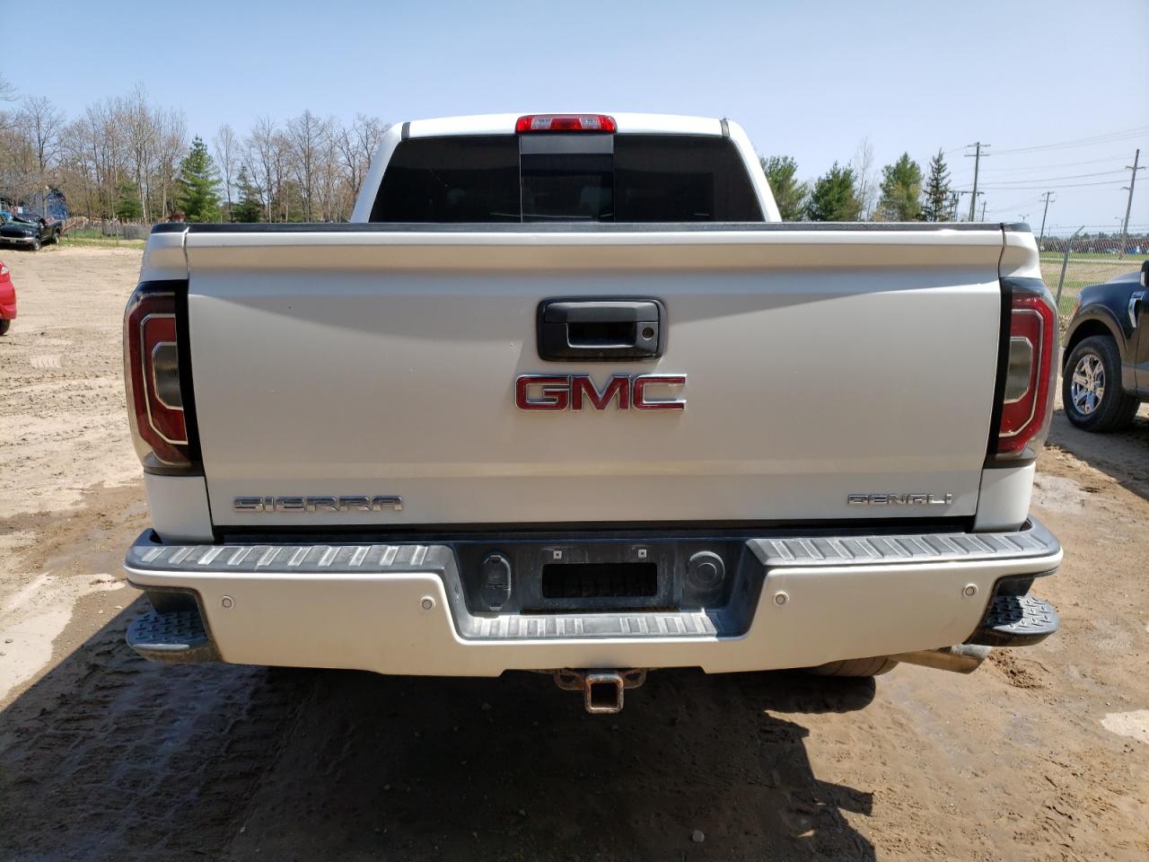 Photo 5 VIN: 3GTU2PEJ3HG293437 - GMC SIERRA 