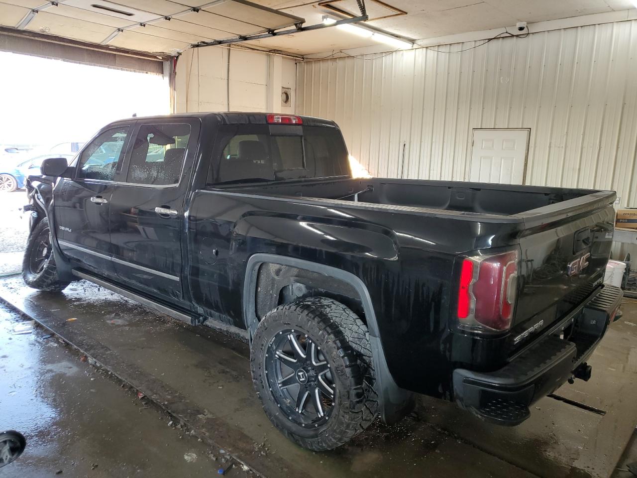 Photo 1 VIN: 3GTU2PEJ4JG504974 - GMC SIERRA 