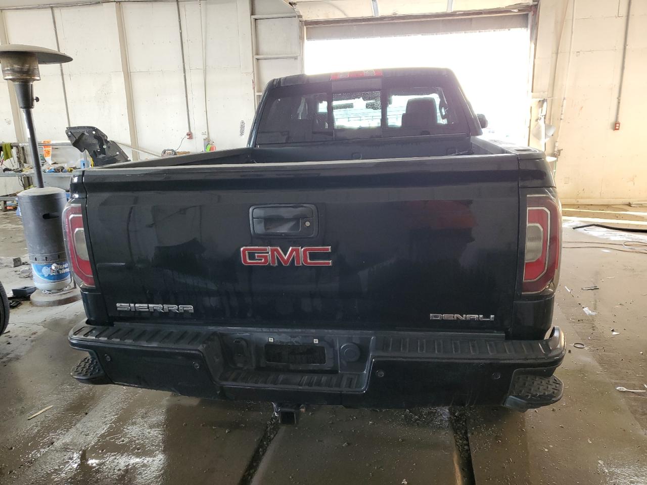 Photo 5 VIN: 3GTU2PEJ4JG504974 - GMC SIERRA 