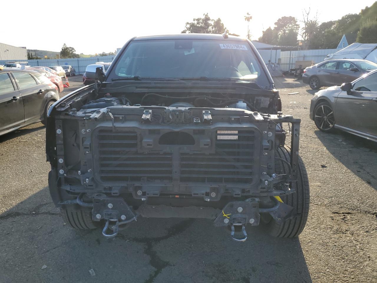 Photo 4 VIN: 3GTU2PEJ4JG565113 - GMC SIERRA 