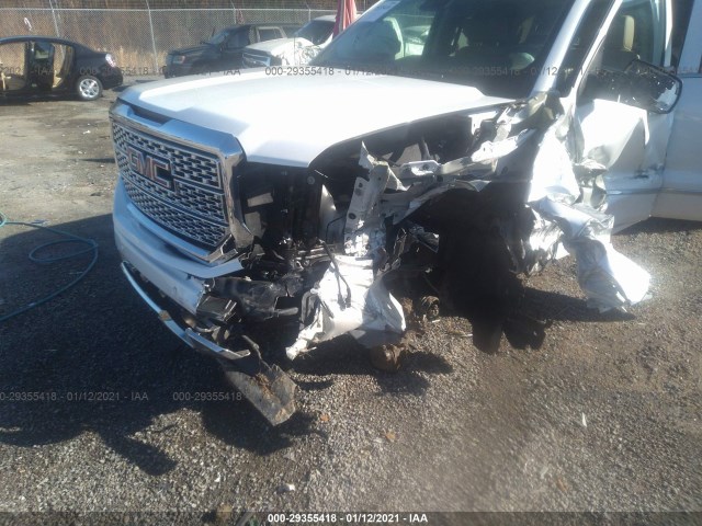 Photo 5 VIN: 3GTU2PEJ7JG139416 - GMC SIERRA 1500 