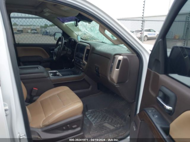 Photo 4 VIN: 3GTU2PEJ7JG596355 - GMC SIERRA 1500 