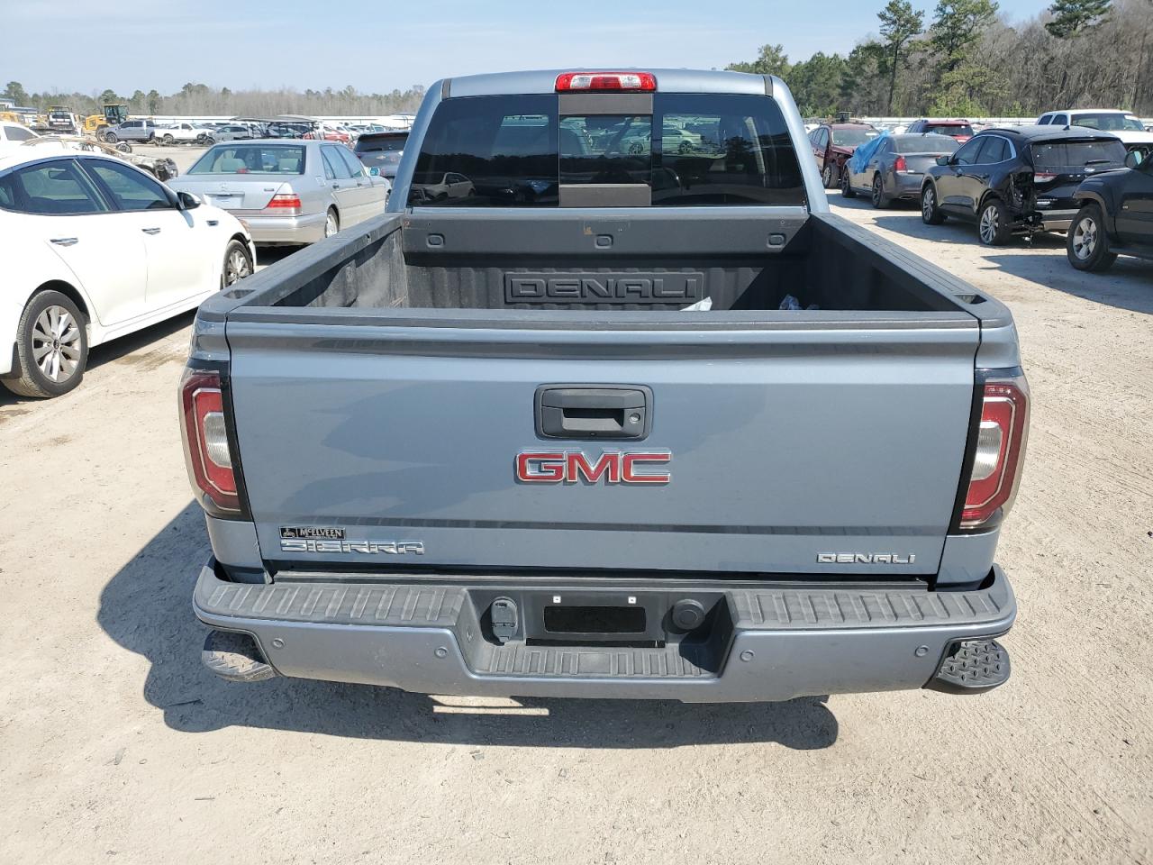 Photo 5 VIN: 3GTU2PEJ8GG105316 - GMC SIERRA 