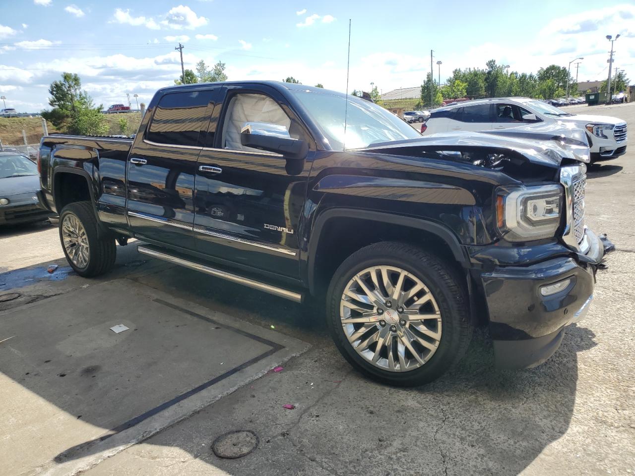 Photo 3 VIN: 3GTU2PEJXHG106372 - GMC SIERRA 