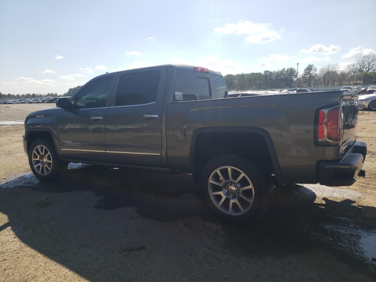 Photo 1 VIN: 3GTU2PEJXHG347588 - GMC SIERRA 