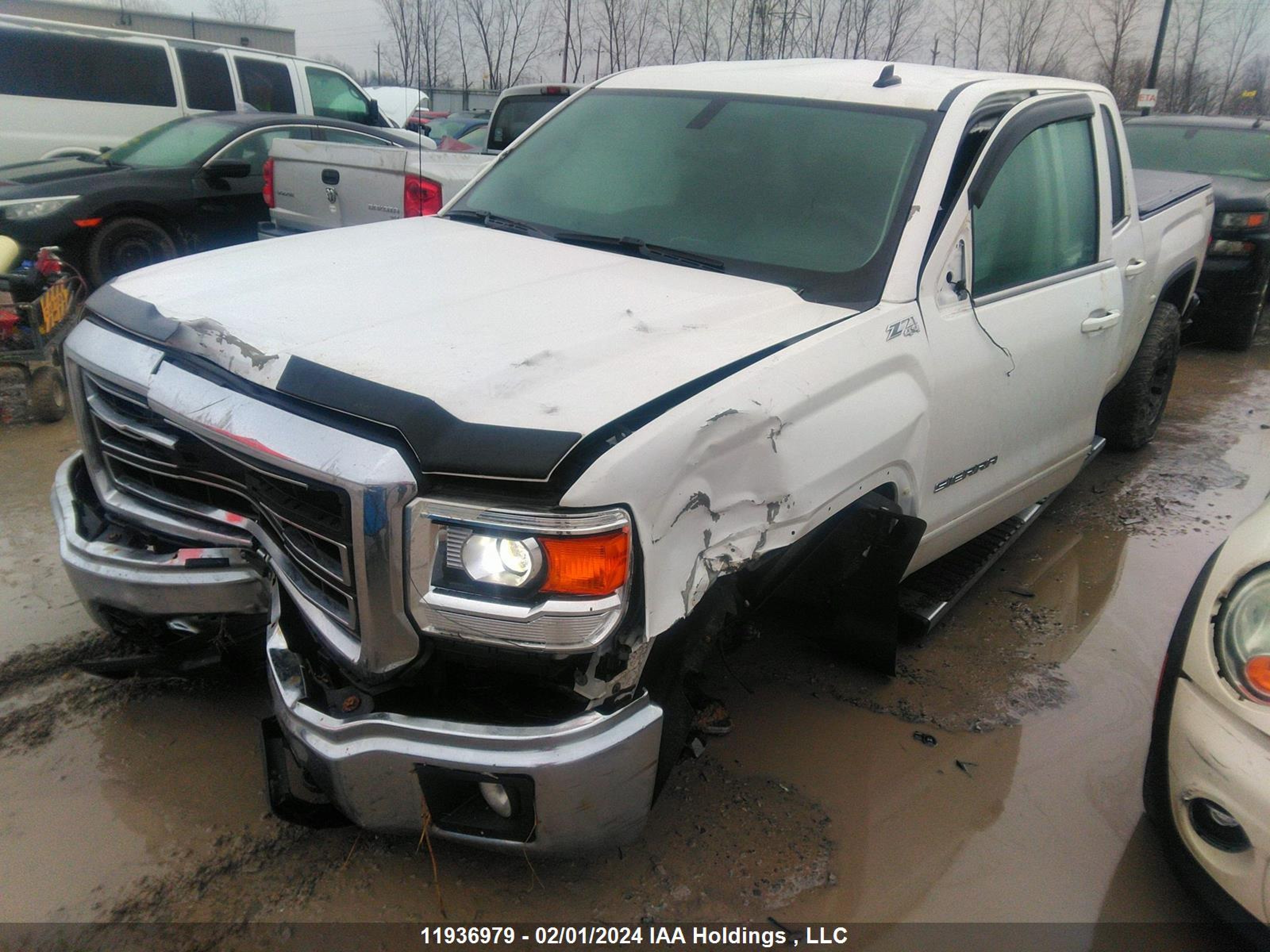 Photo 2 VIN: 3GTU2UEC2EG488697 - GMC SIERRA 