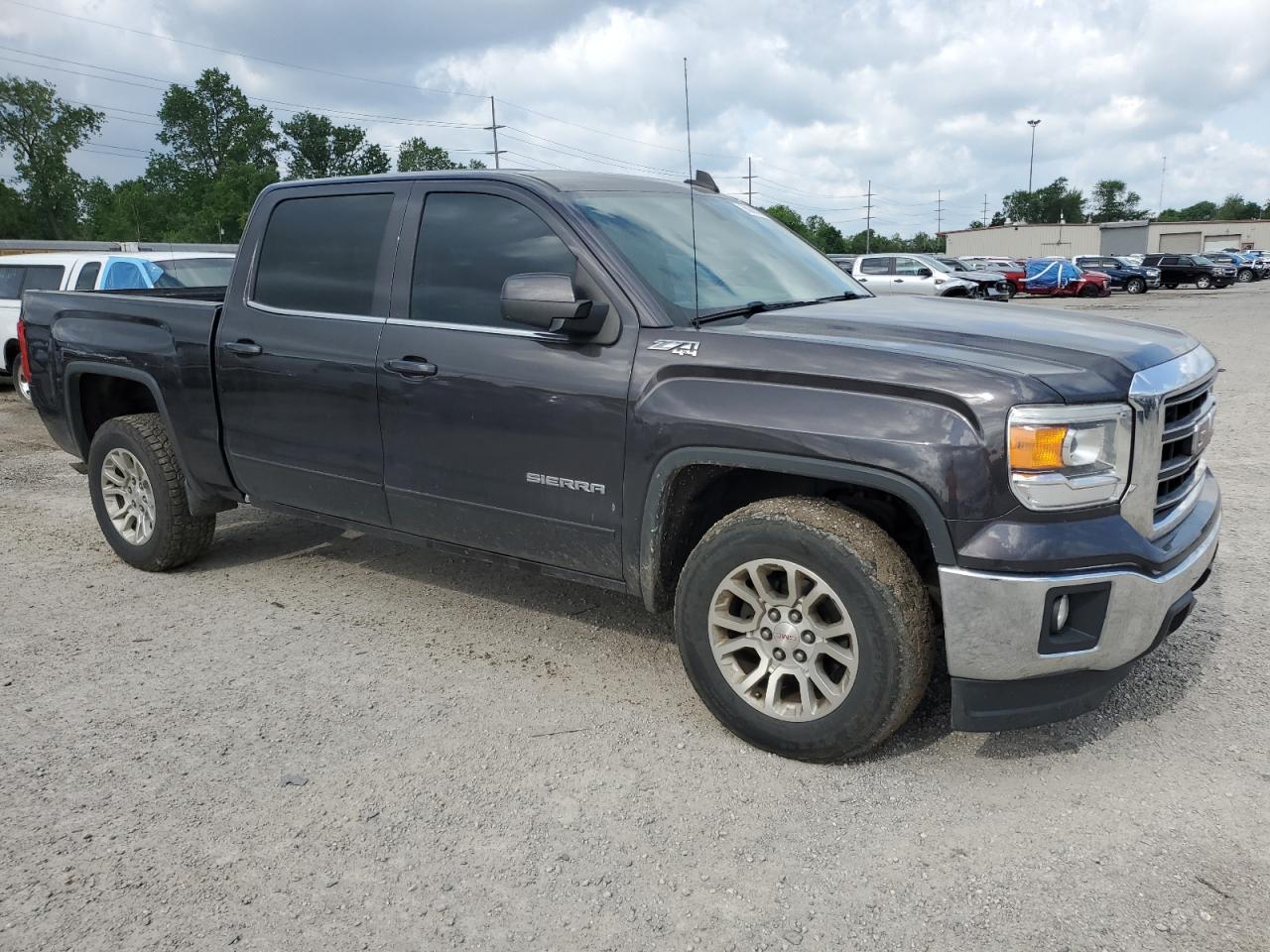 Photo 3 VIN: 3GTU2UEC2FG354161 - GMC SIERRA 