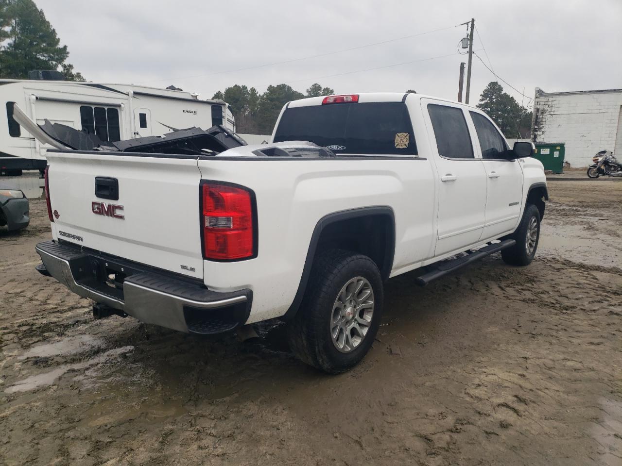 Photo 2 VIN: 3GTU2UEC3FG140179 - GMC SIERRA 