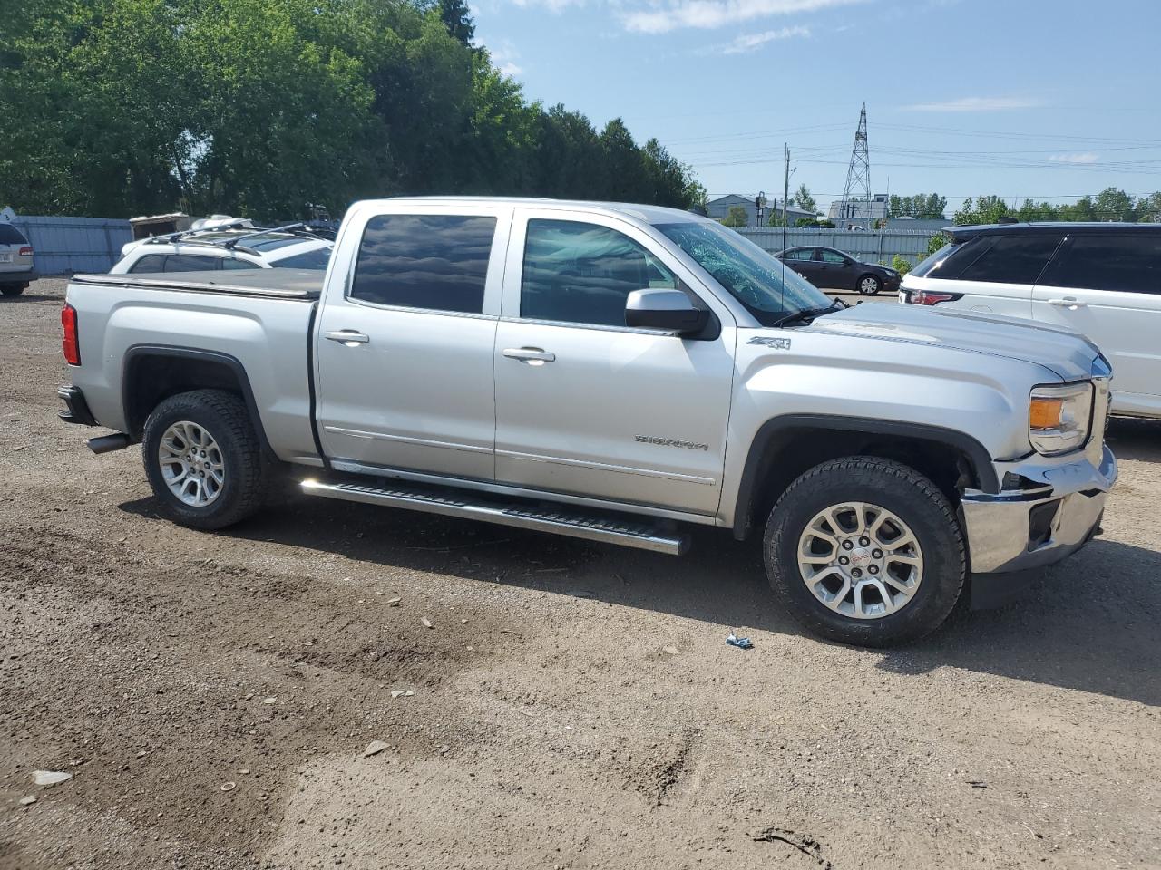 Photo 3 VIN: 3GTU2UEC4EG553694 - GMC SIERRA 