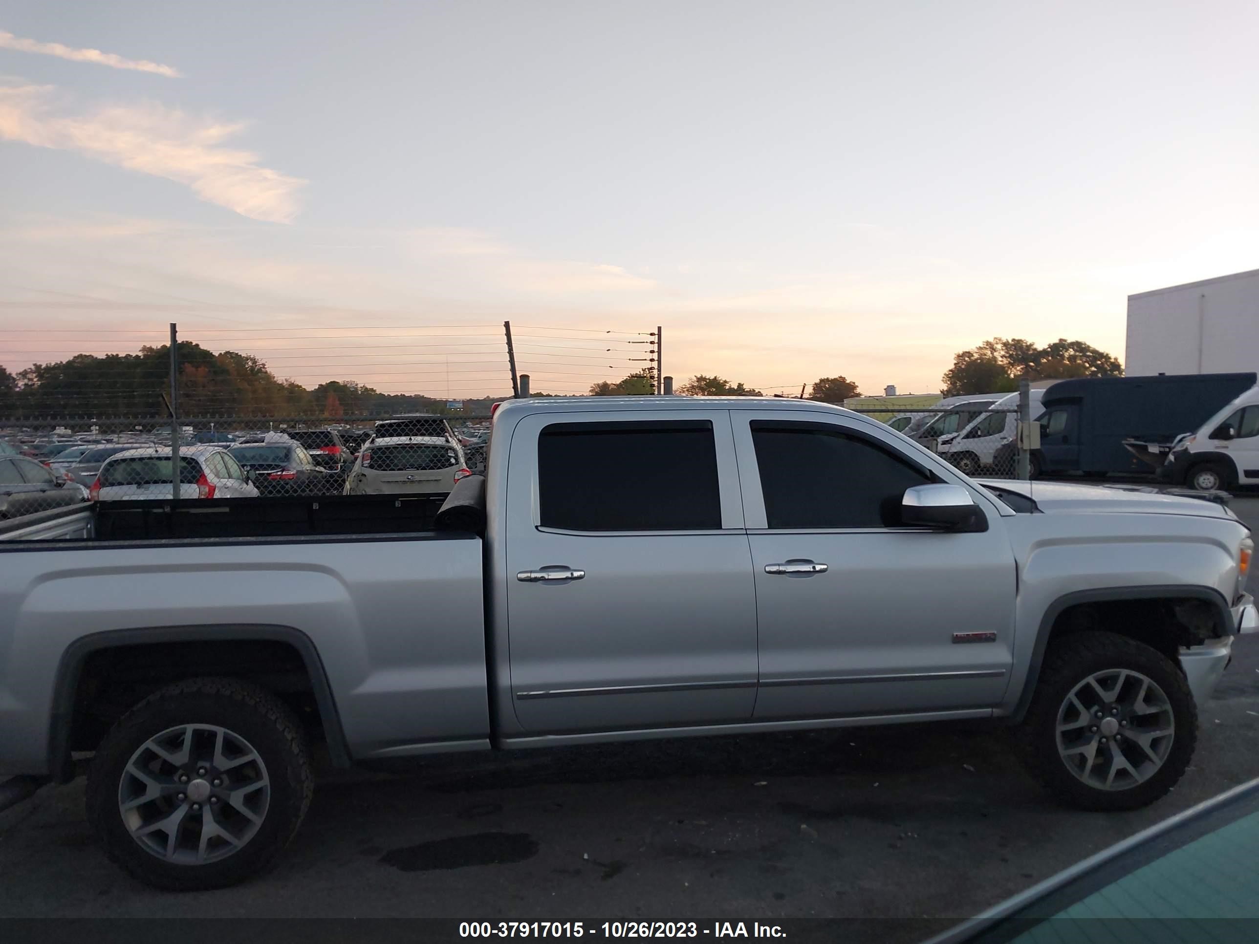 Photo 12 VIN: 3GTU2UEC6EG127733 - GMC SIERRA 