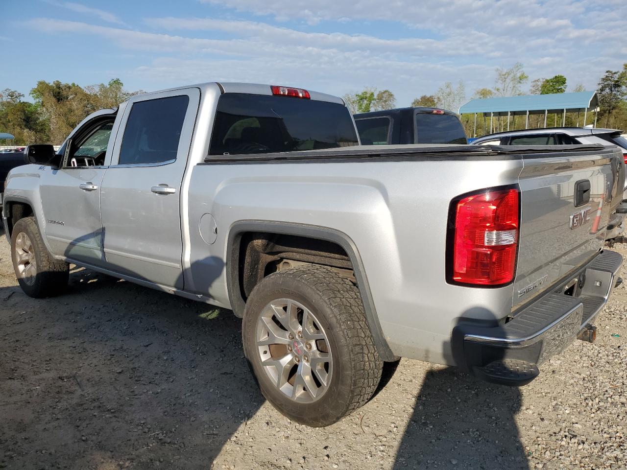 Photo 1 VIN: 3GTU2UEC9FG220909 - GMC SIERRA 