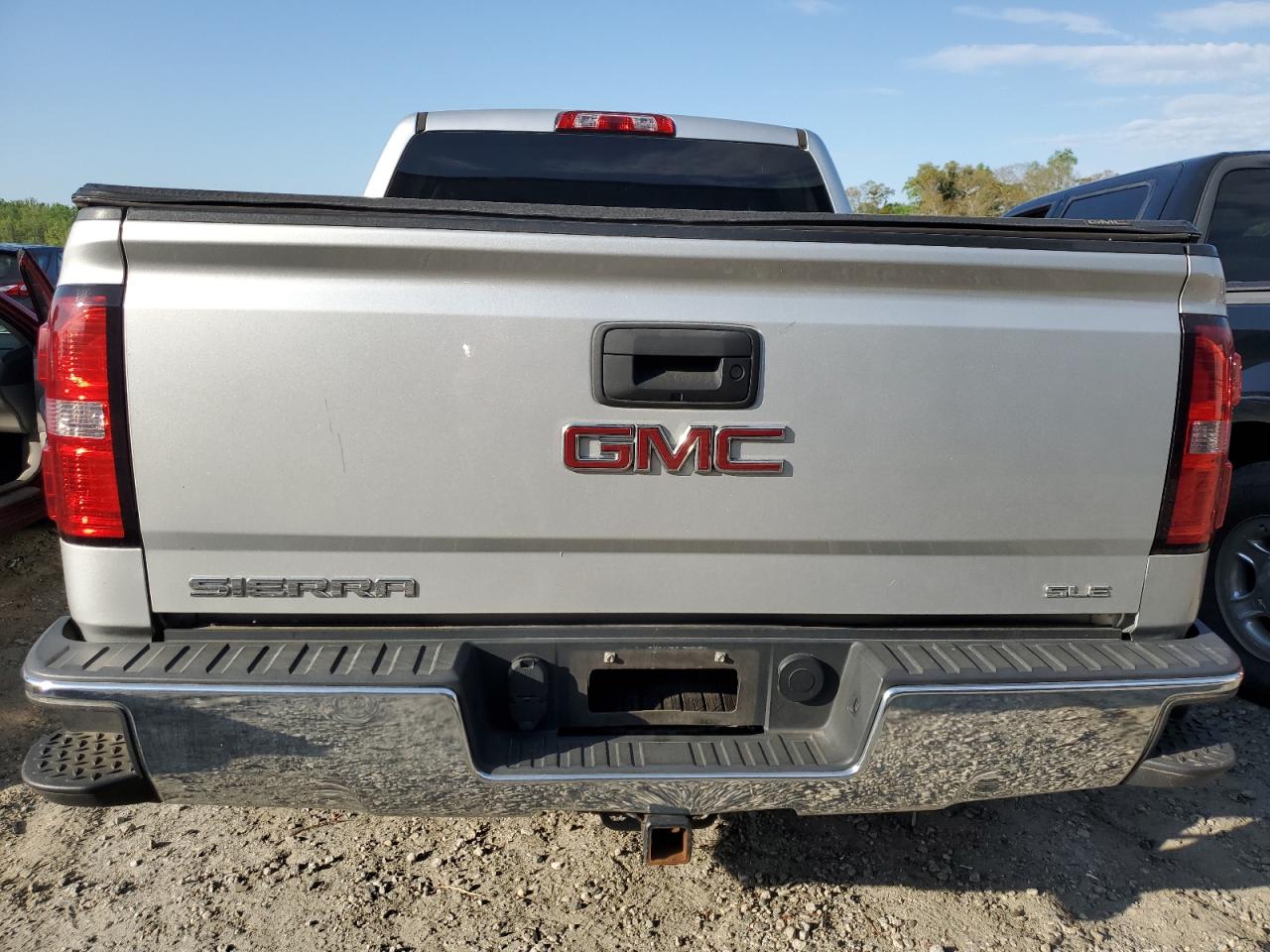 Photo 5 VIN: 3GTU2UEC9FG220909 - GMC SIERRA 