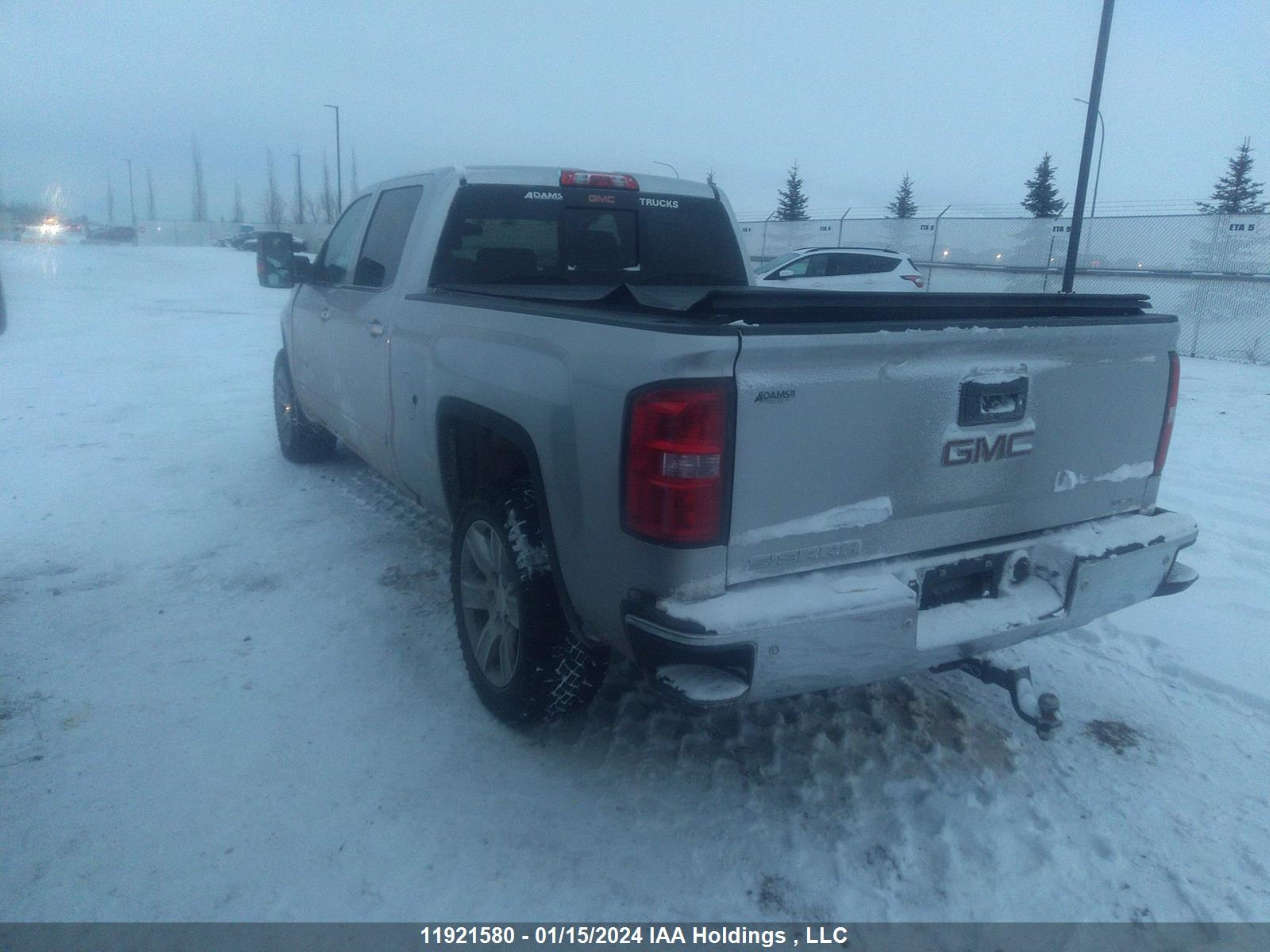 Photo 2 VIN: 3GTU2UEC9FG340564 - GMC SIERRA 