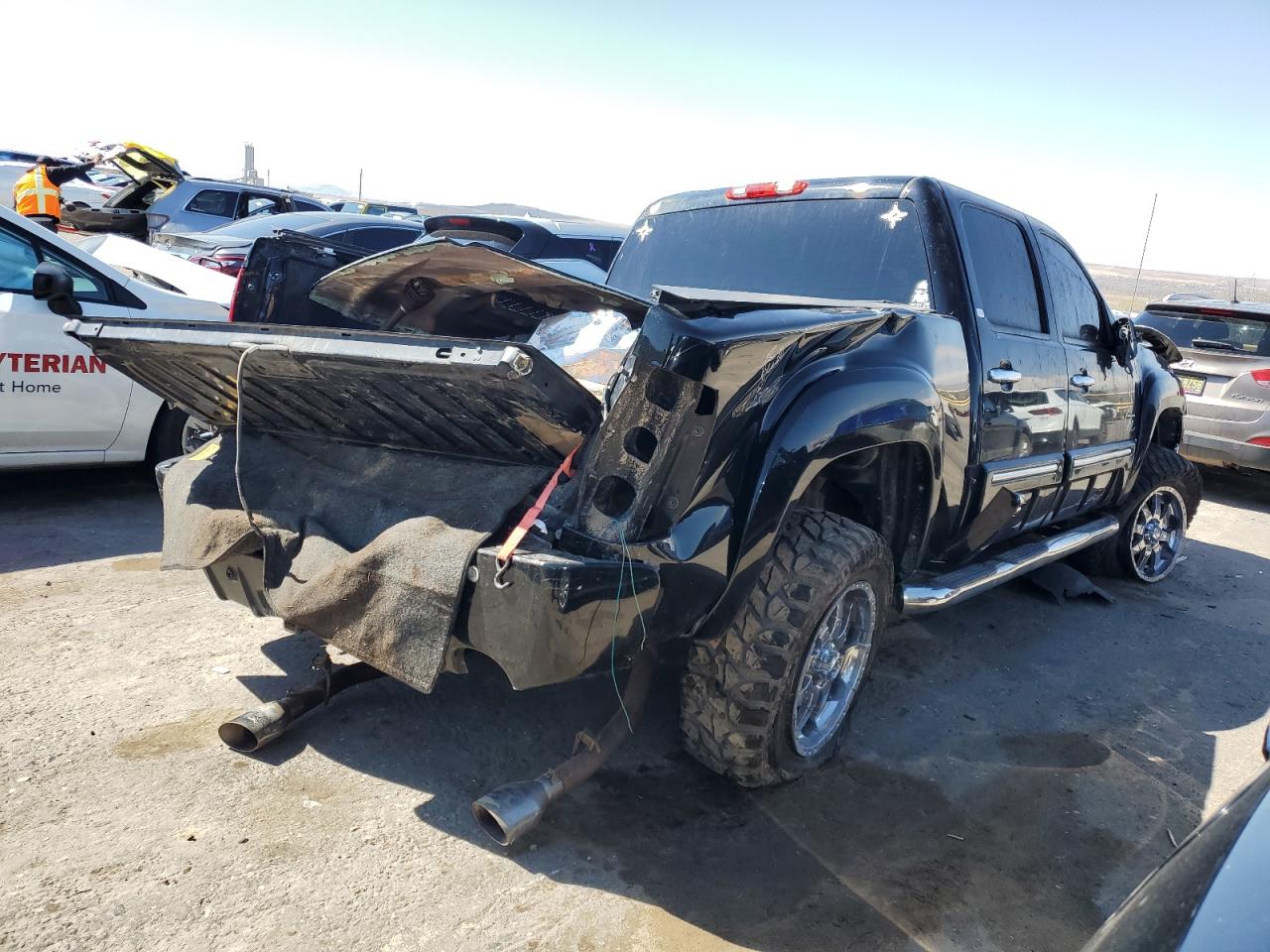 Photo 2 VIN: 3GTU2VE24CG178836 - GMC SIERRA 