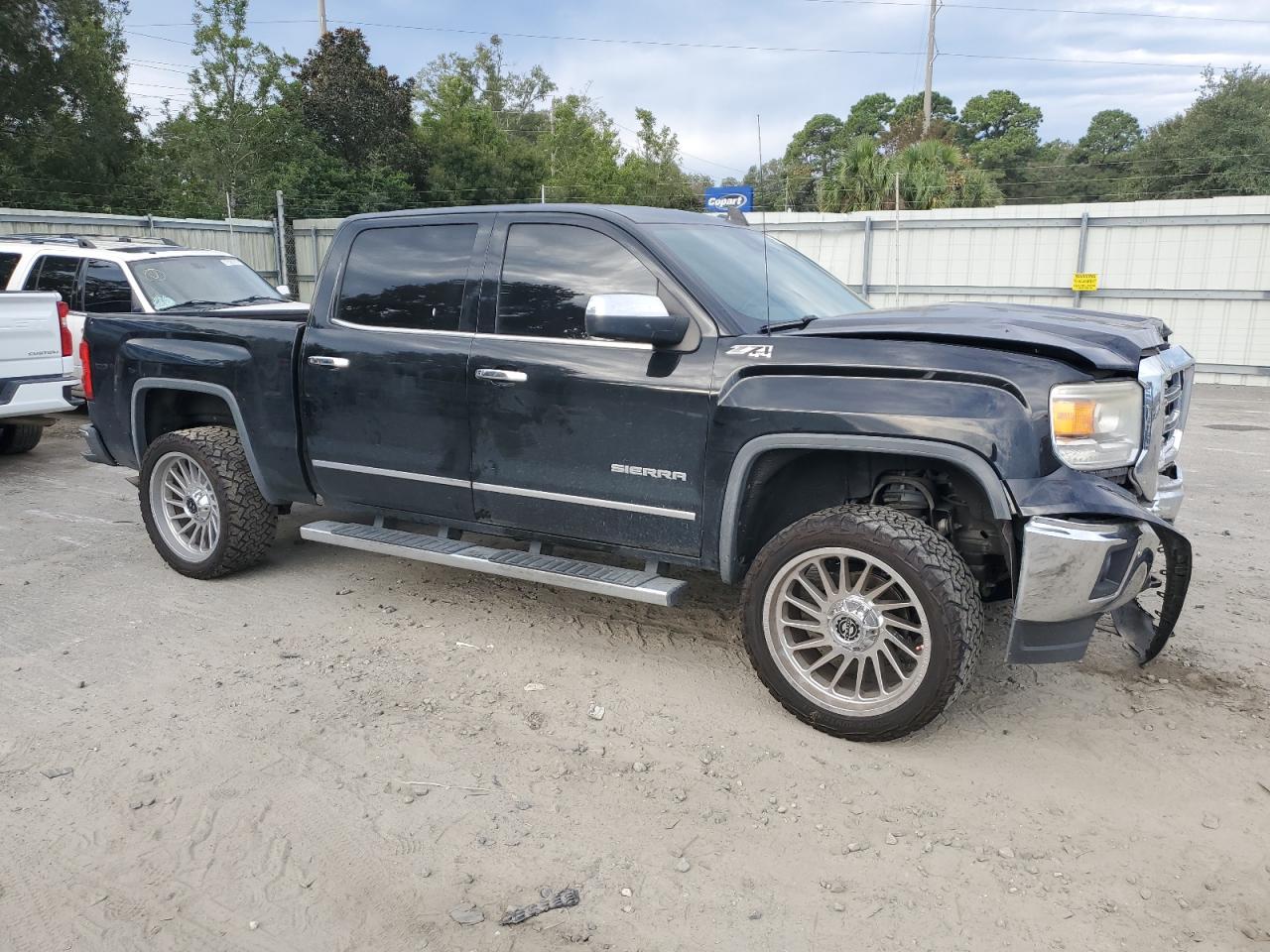 Photo 3 VIN: 3GTU2VEC0FG169211 - GMC SIERRA 