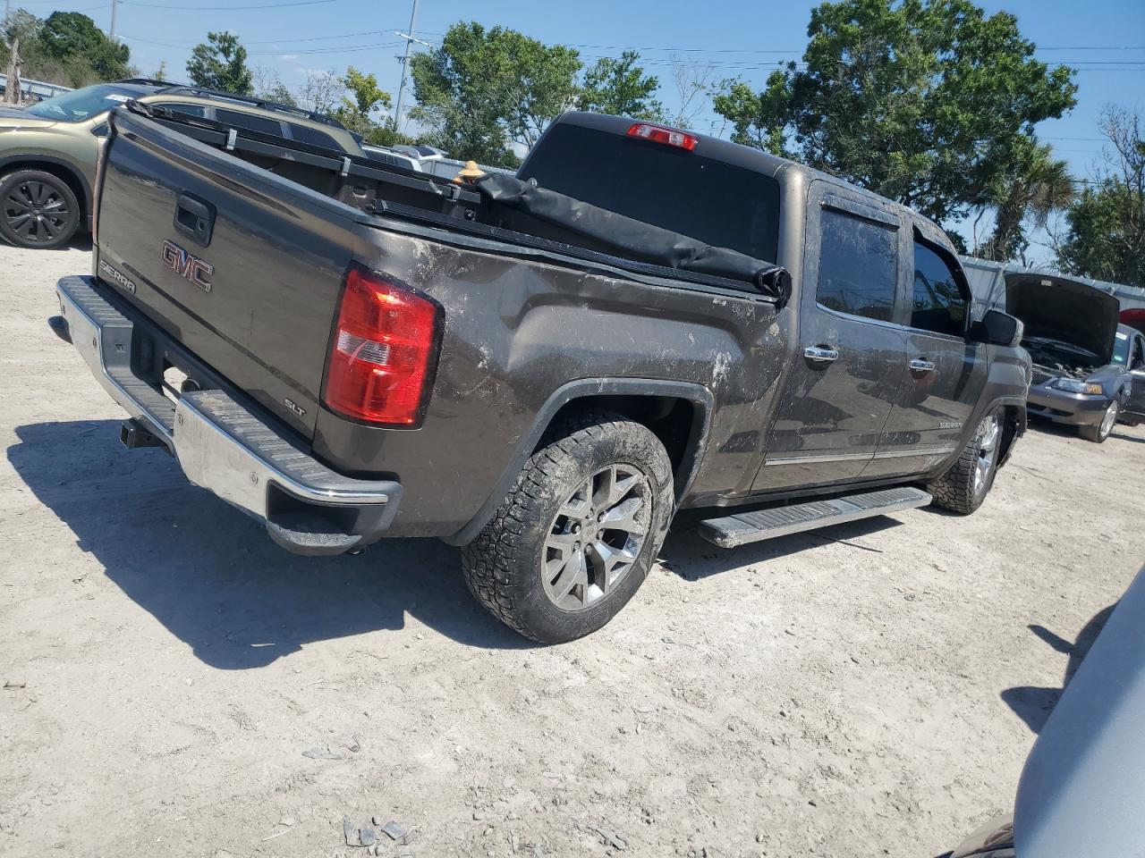 Photo 2 VIN: 3GTU2VEC1EG357749 - GMC SIERRA 