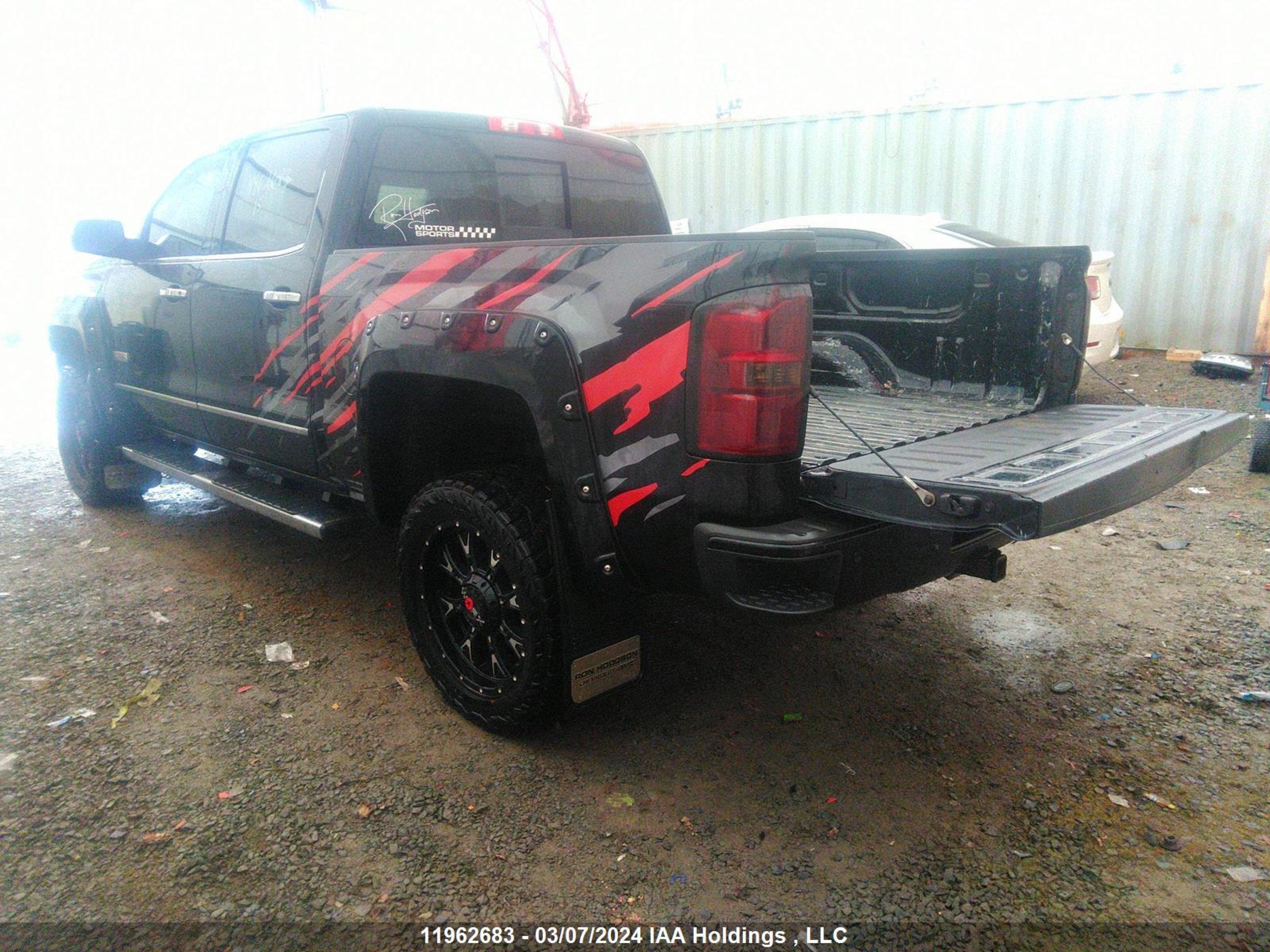 Photo 2 VIN: 3GTU2VEC2FG247150 - GMC SIERRA 