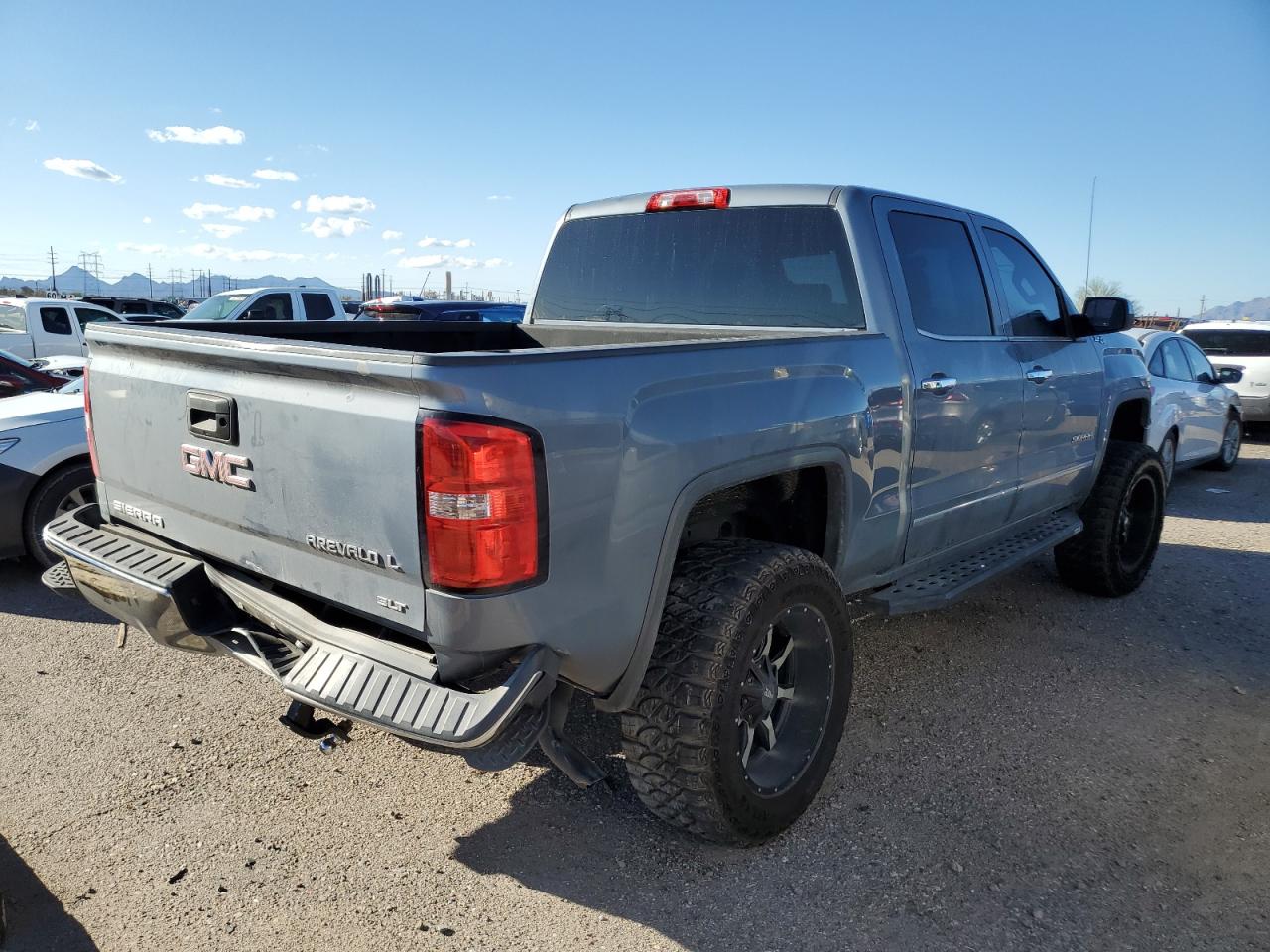 Photo 2 VIN: 3GTU2VEC4FG308580 - GMC SIERRA 