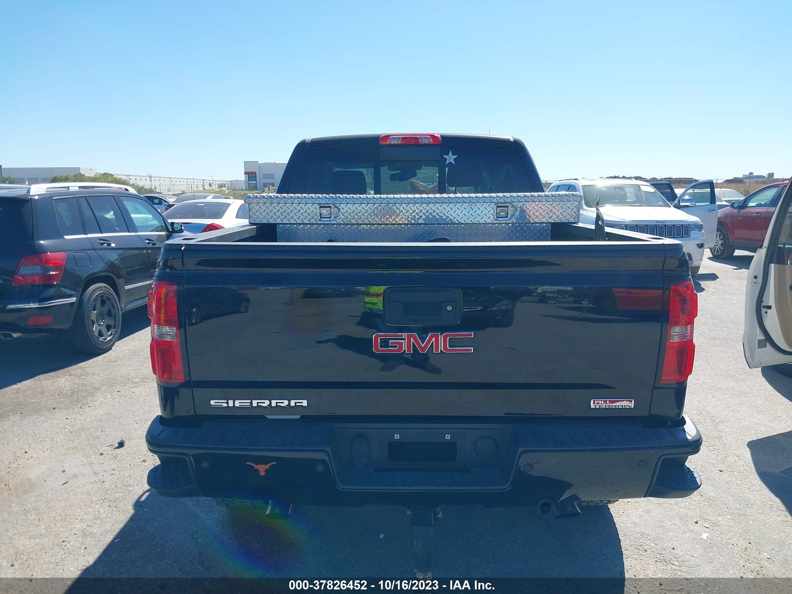 Photo 16 VIN: 3GTU2VEC4FG529015 - GMC SIERRA 