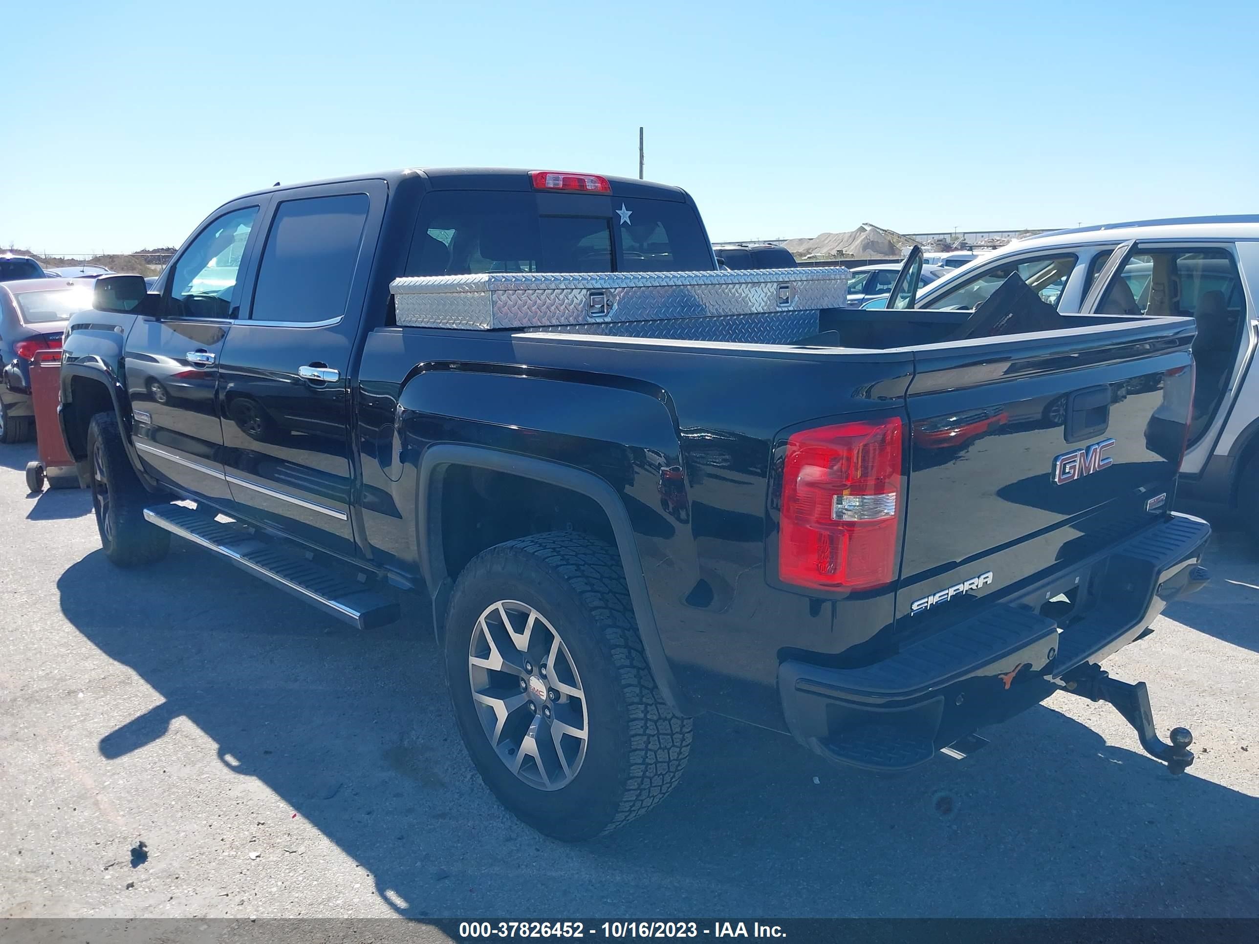 Photo 2 VIN: 3GTU2VEC4FG529015 - GMC SIERRA 