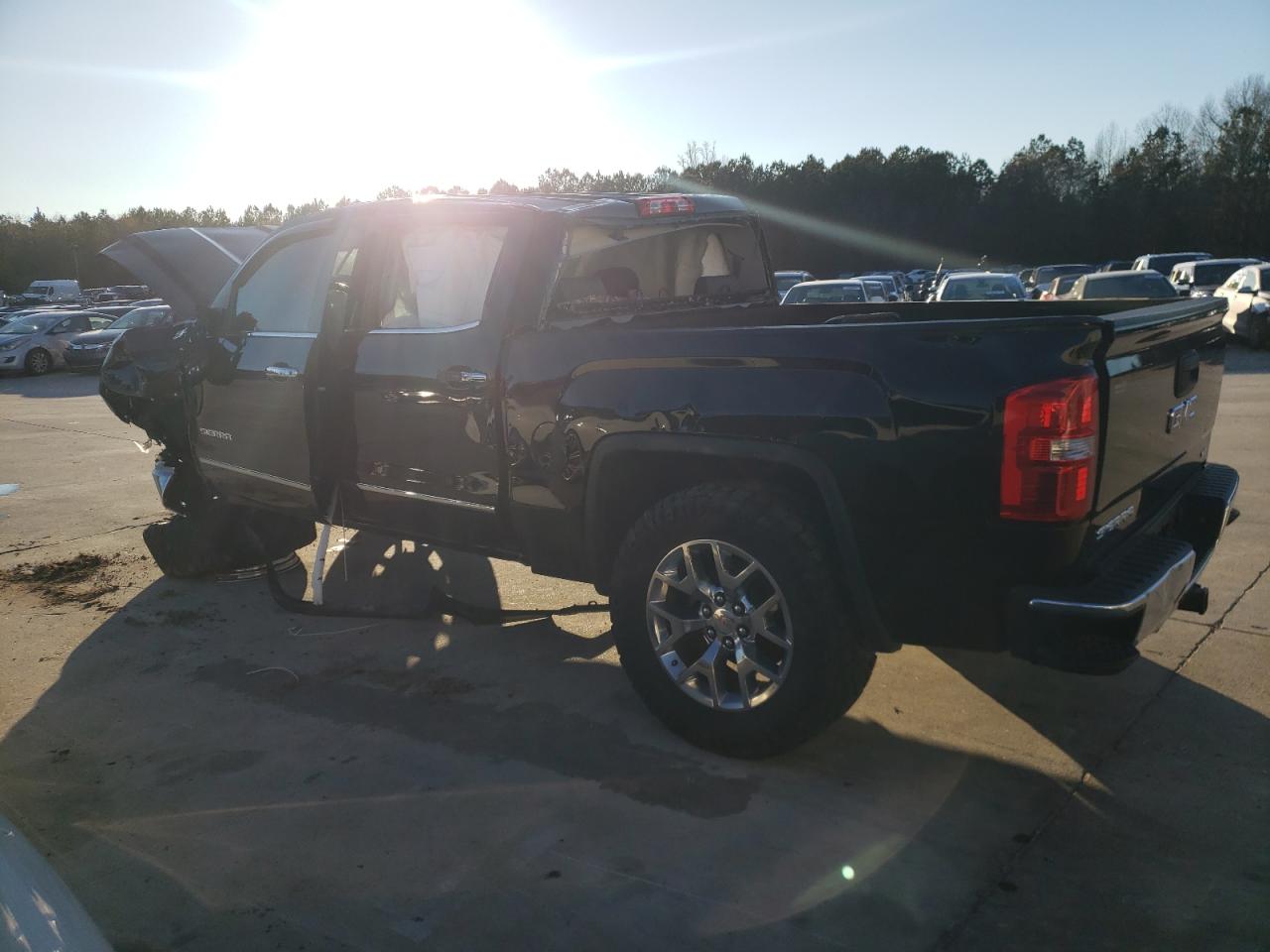 Photo 1 VIN: 3GTU2VEC5FG313061 - GMC SIERRA 