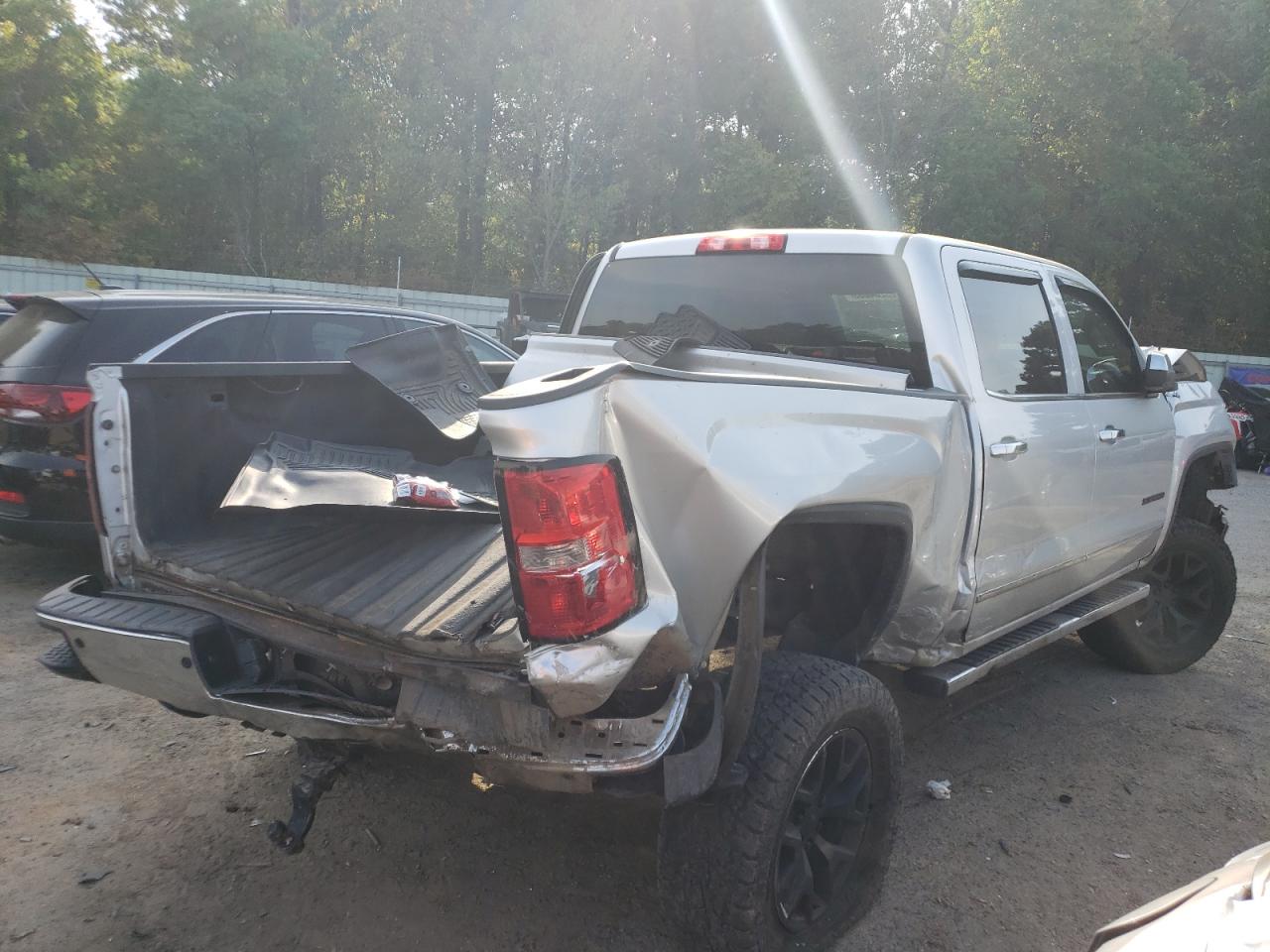 Photo 2 VIN: 3GTU2VEC6EG357696 - GMC SIERRA 