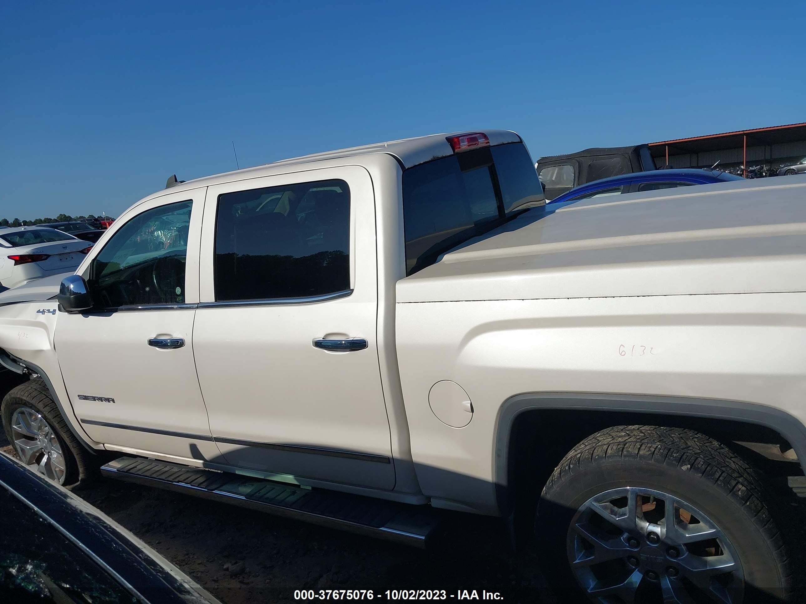 Photo 14 VIN: 3GTU2VEC6FG133796 - GMC SIERRA 