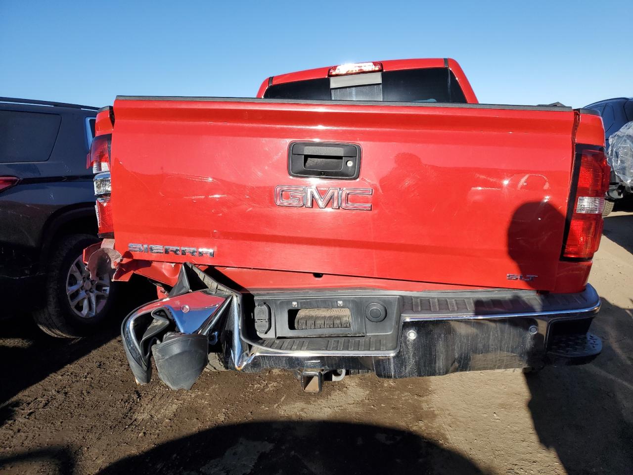 Photo 5 VIN: 3GTU2VEC6FG424055 - GMC SIERRA 