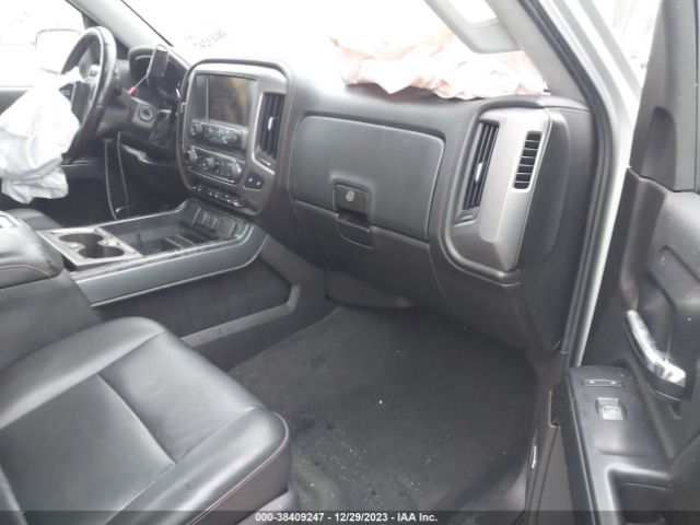 Photo 4 VIN: 3GTU2VEC7EG472789 - GMC SIERRA 1500 