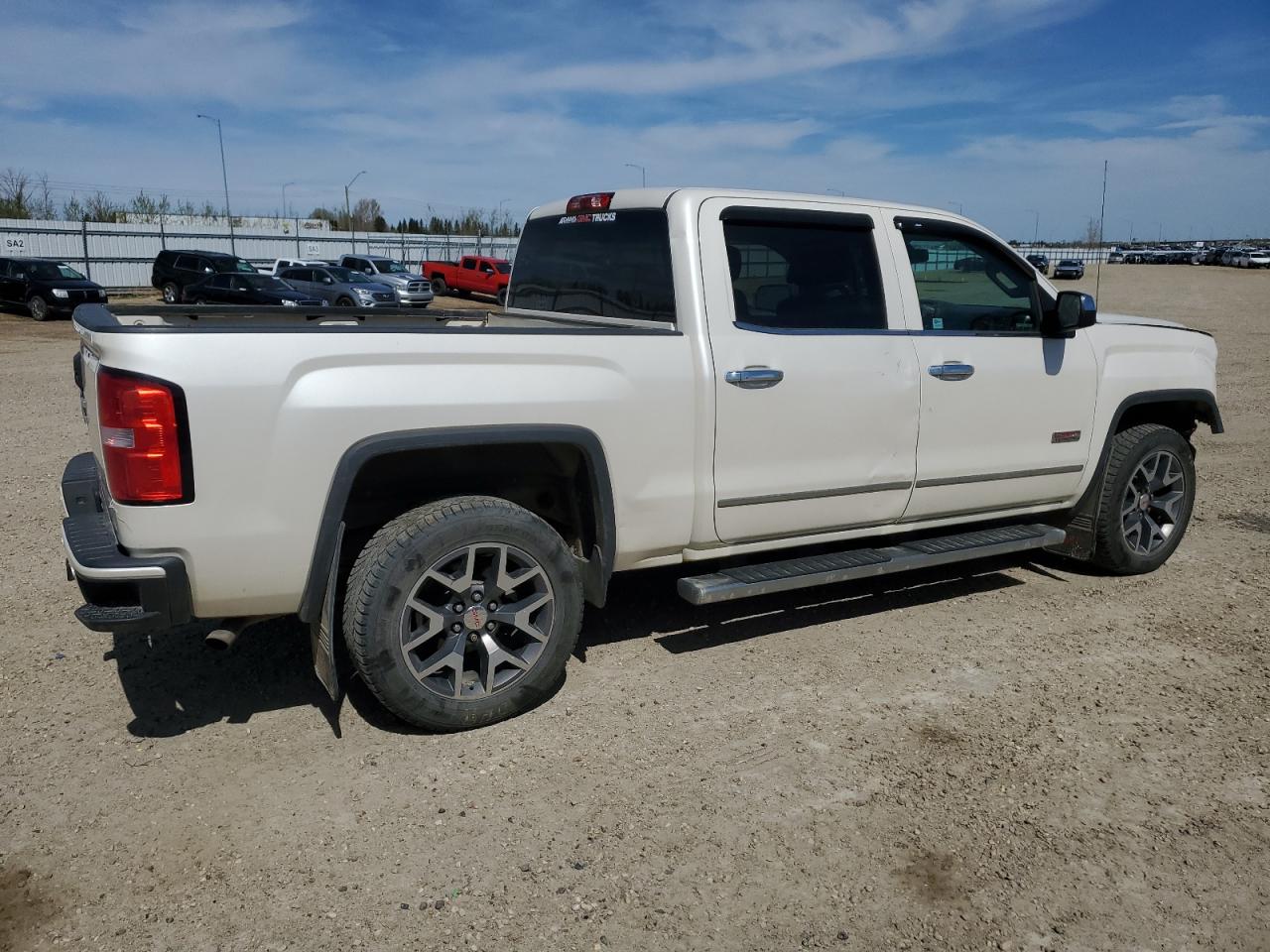 Photo 2 VIN: 3GTU2VEC7EG548169 - GMC SIERRA 