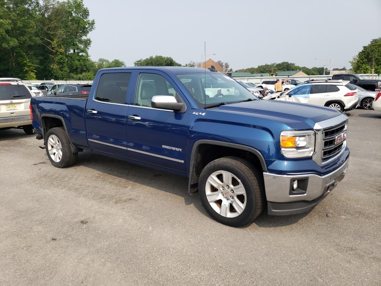 Photo 3 VIN: 3GTU2VEC7FG360981 - GMC SIERRA 