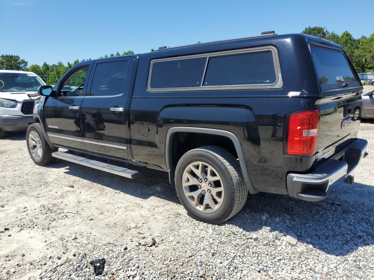 Photo 1 VIN: 3GTU2VEC9FG317145 - GMC SIERRA 