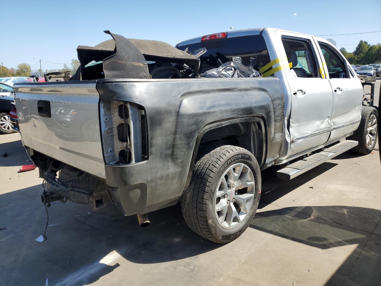 Photo 2 VIN: 3GTU2VEC9FG519046 - GMC SIERRA 