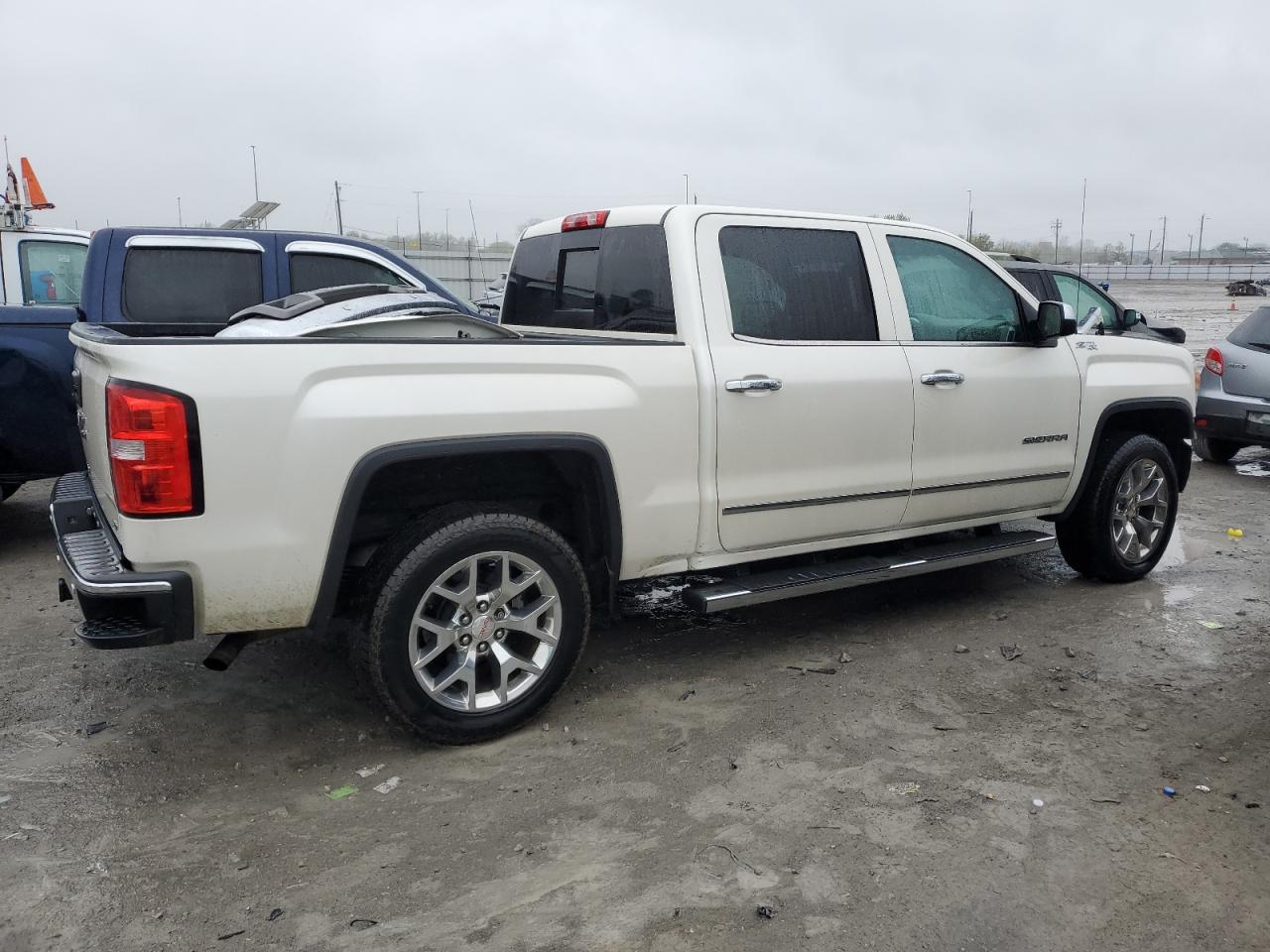 Photo 2 VIN: 3GTU2VECXFG338876 - GMC SIERRA 