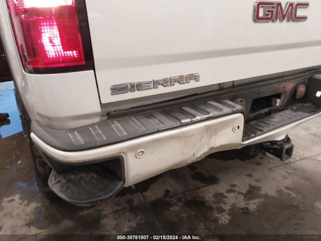 Photo 5 VIN: 3GTU2WEC1FG308557 - GMC SIERRA 1500 