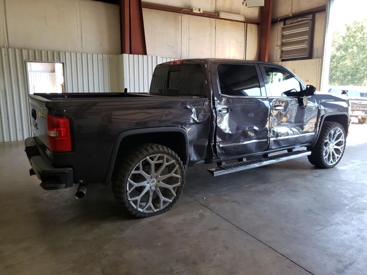 Photo 2 VIN: 3GTU2WEJ3FG467370 - GMC SIERRA 