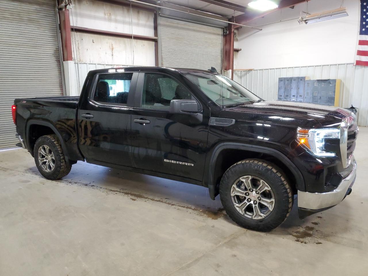 Photo 3 VIN: 3GTU9AED3NG208188 - GMC SIERRA 