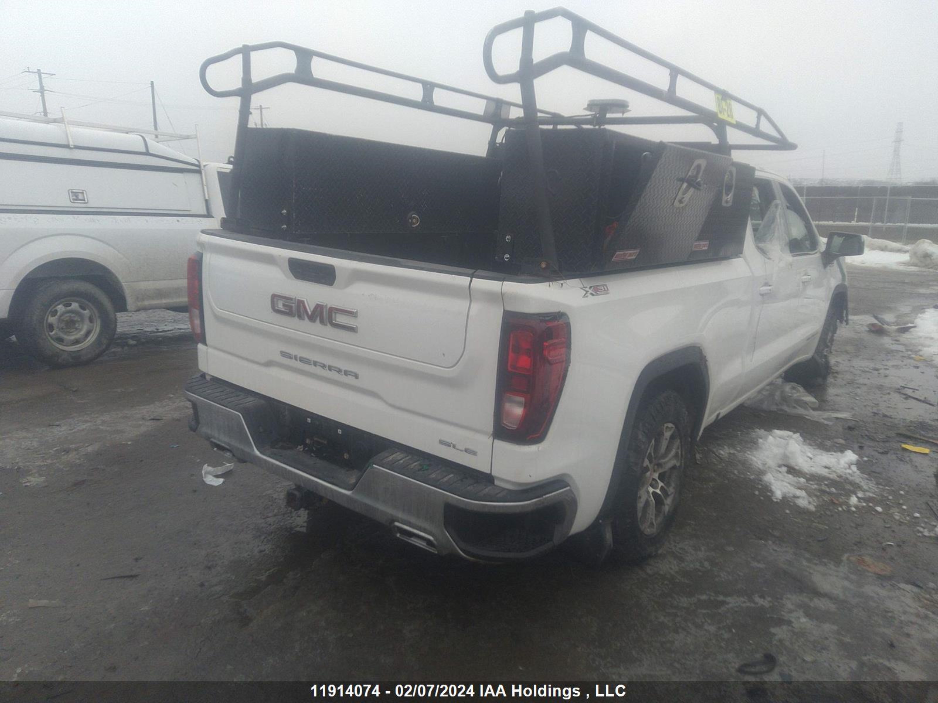 Photo 3 VIN: 3GTU9BED2NG211086 - GMC SIERRA 