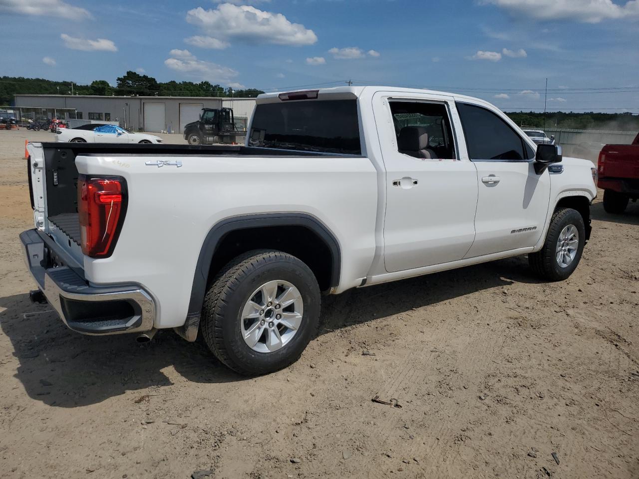 Photo 2 VIN: 3GTU9BED8LG222428 - GMC SIERRA 