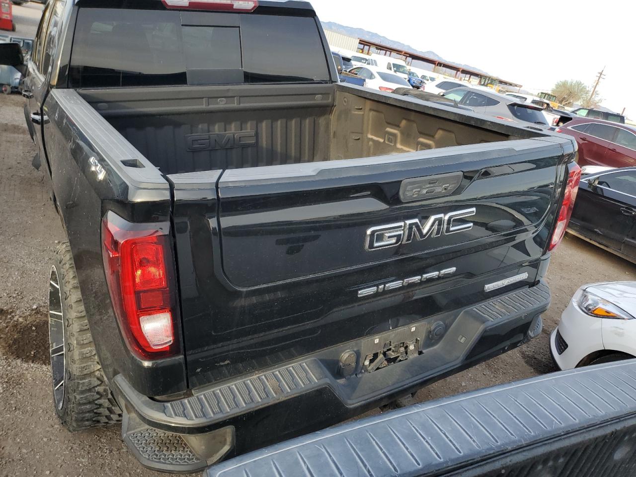 Photo 5 VIN: 3GTU9CED6LG342671 - GMC SIERRA 