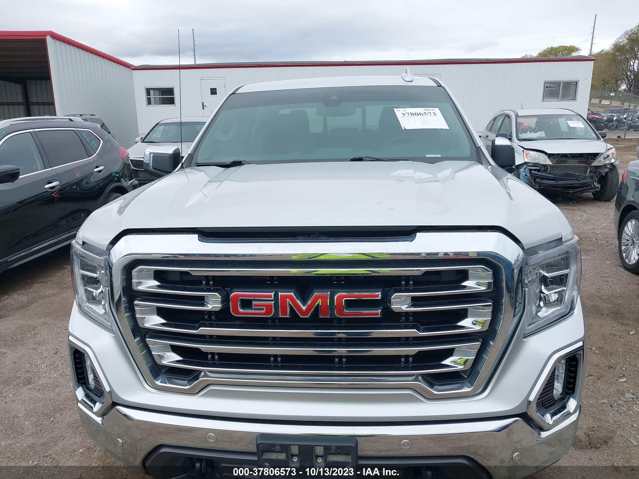 Photo 11 VIN: 3GTU9DED1KG199763 - GMC SIERRA 