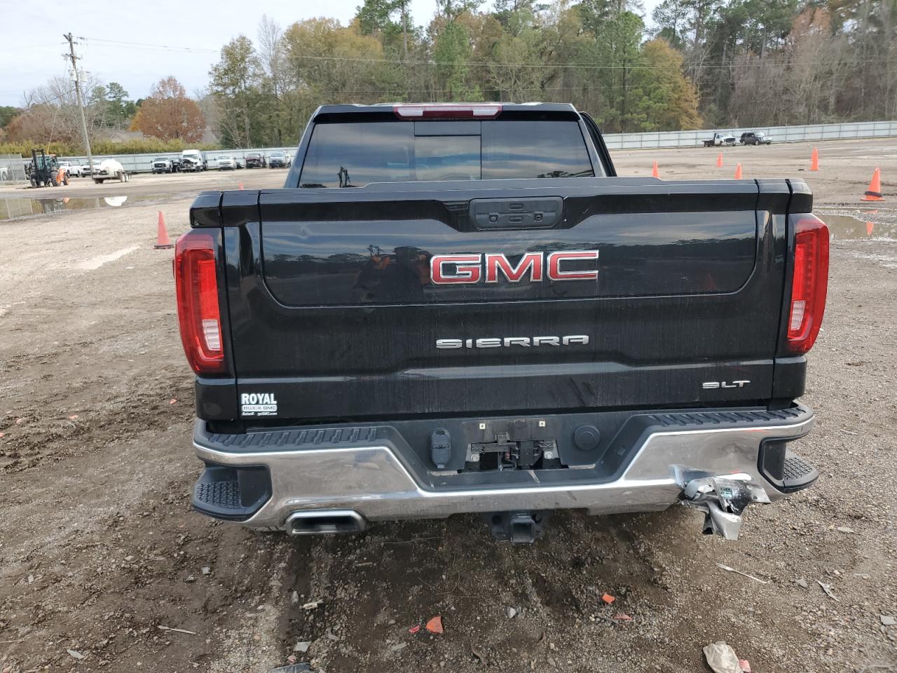 Photo 5 VIN: 3GTU9DED1NG126557 - GMC SIERRA 