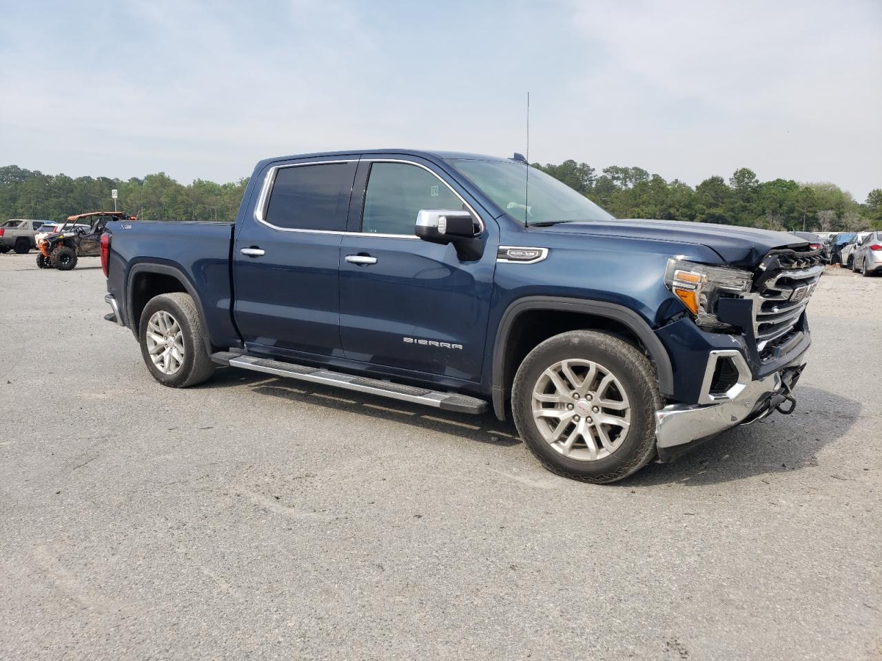 Photo 3 VIN: 3GTU9DED2MG203449 - GMC SIERRA 