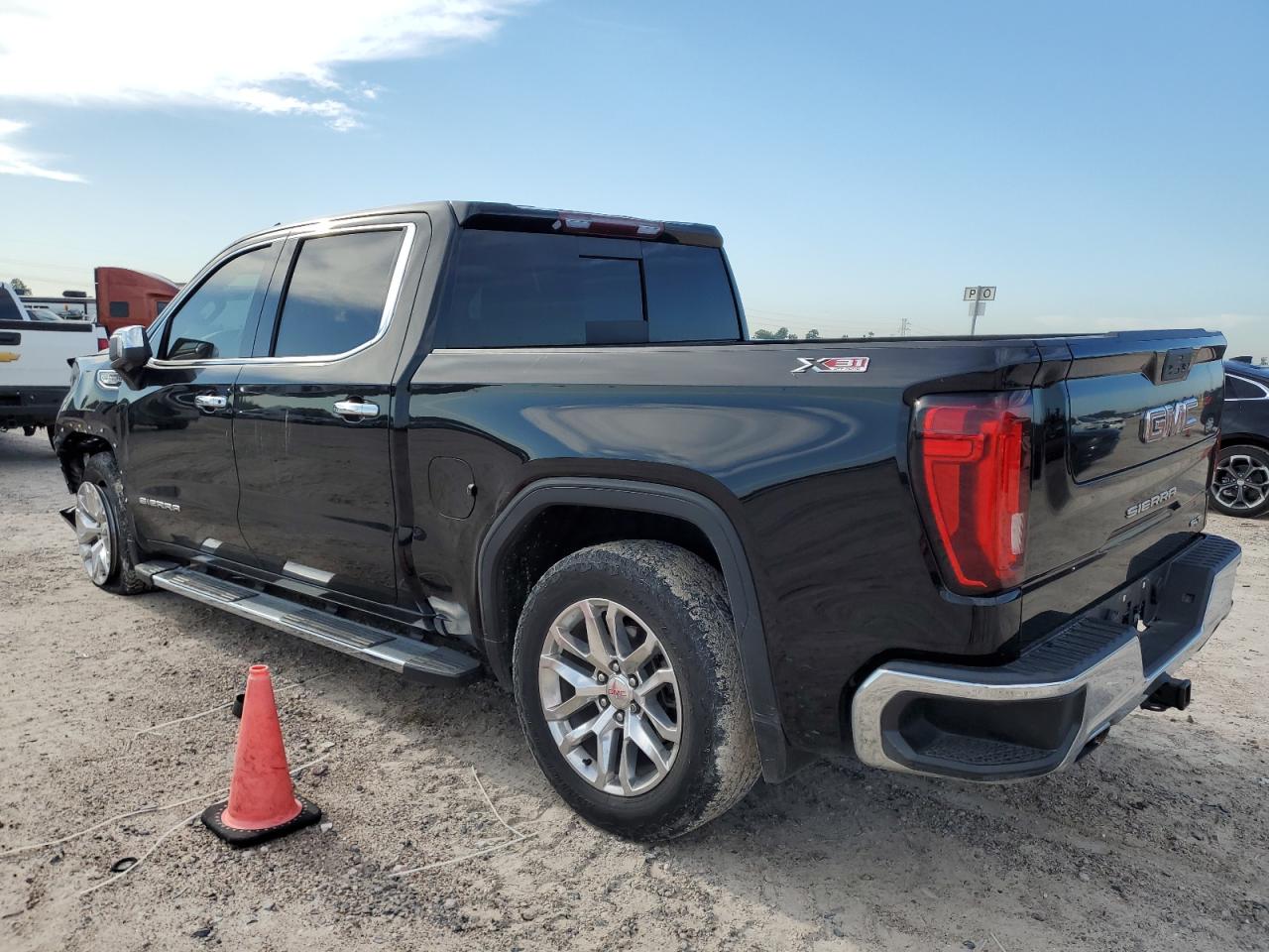 Photo 1 VIN: 3GTU9DED3MG103263 - GMC SIERRA 