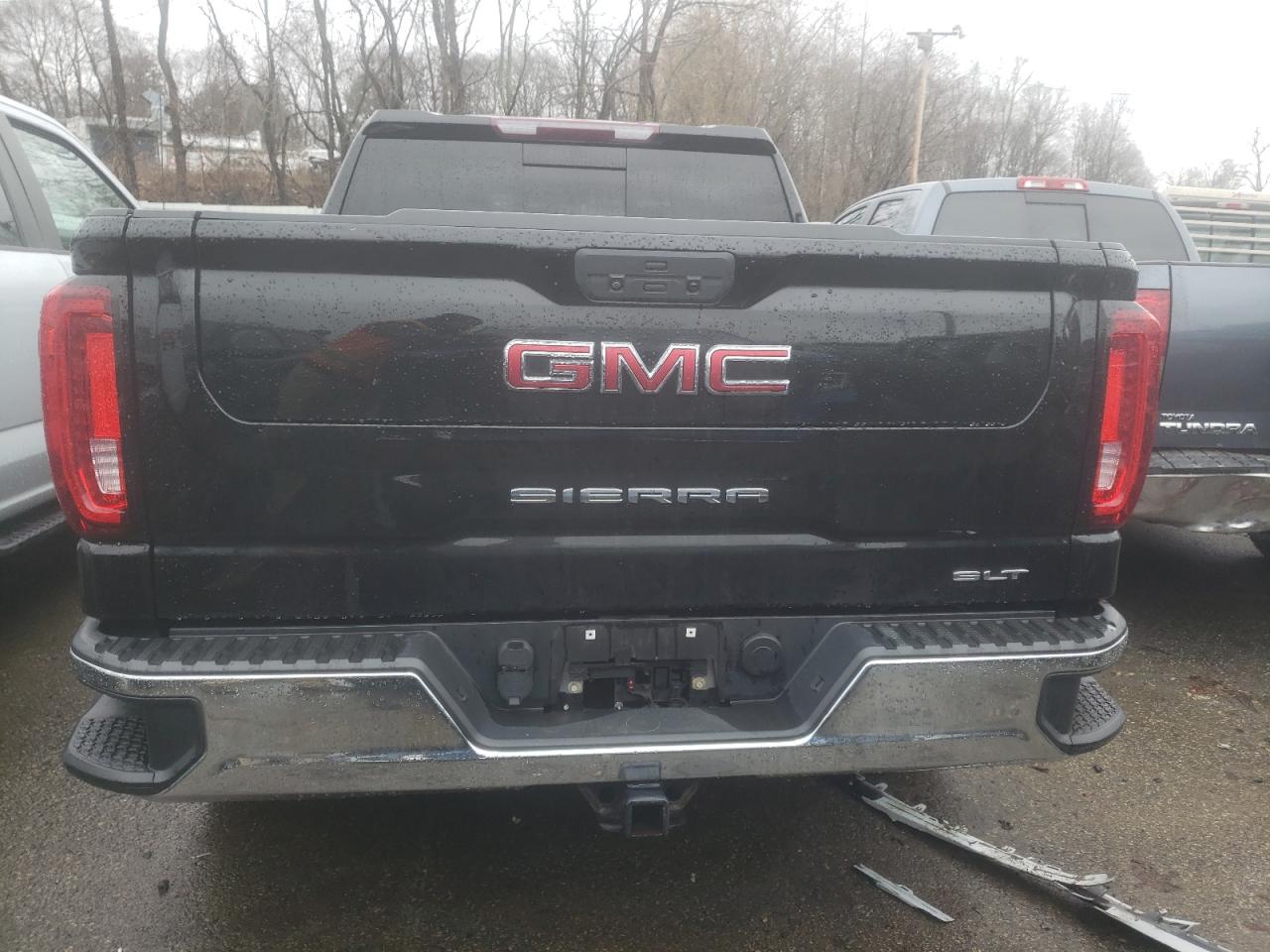 Photo 5 VIN: 3GTU9DED4KG227300 - GMC SIERRA 